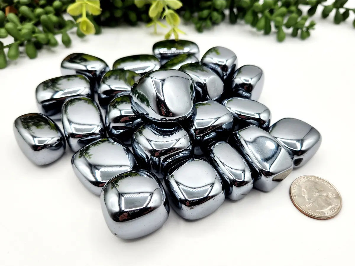 Terahertz tumbled stone with polished metallic silver-gray finish